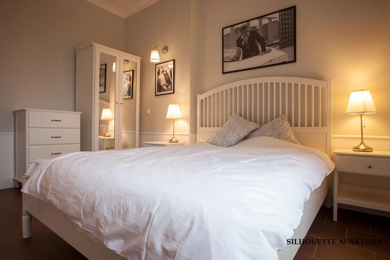 Presidency House Self Check-in Apartemen *